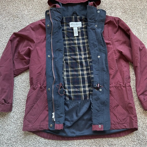 Eddie Bauer Wool Blend Lined Chore Jacket, Burgundy Color, Size Large - Picture 4 of 15